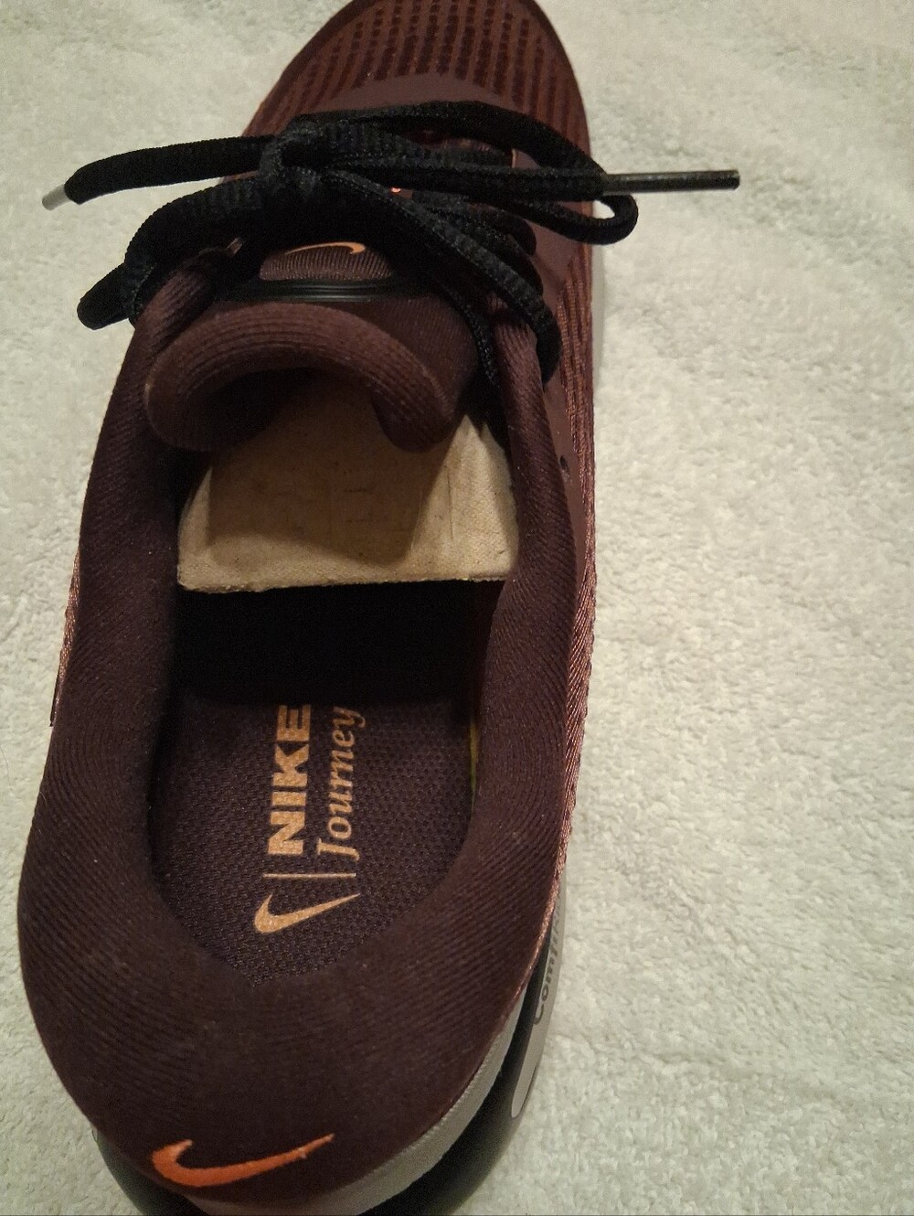 Nike Men’s Brown and Black Journey Sneaker